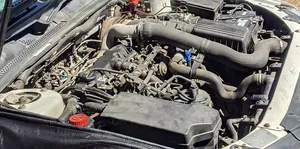 Engine bay of a Peugeot 406 turbo diesel